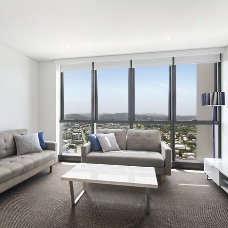 Cosy 1-Bed With 41St Floor City Views, Pool & Gym Brisbane Exterior photo